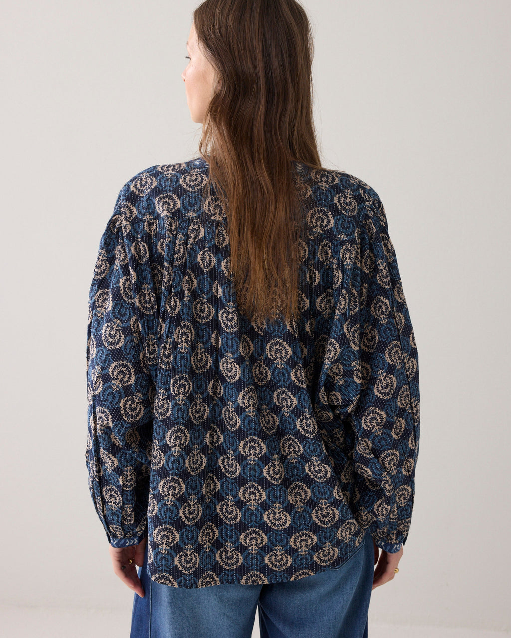 Blockprint-blouse met vleermuismouw