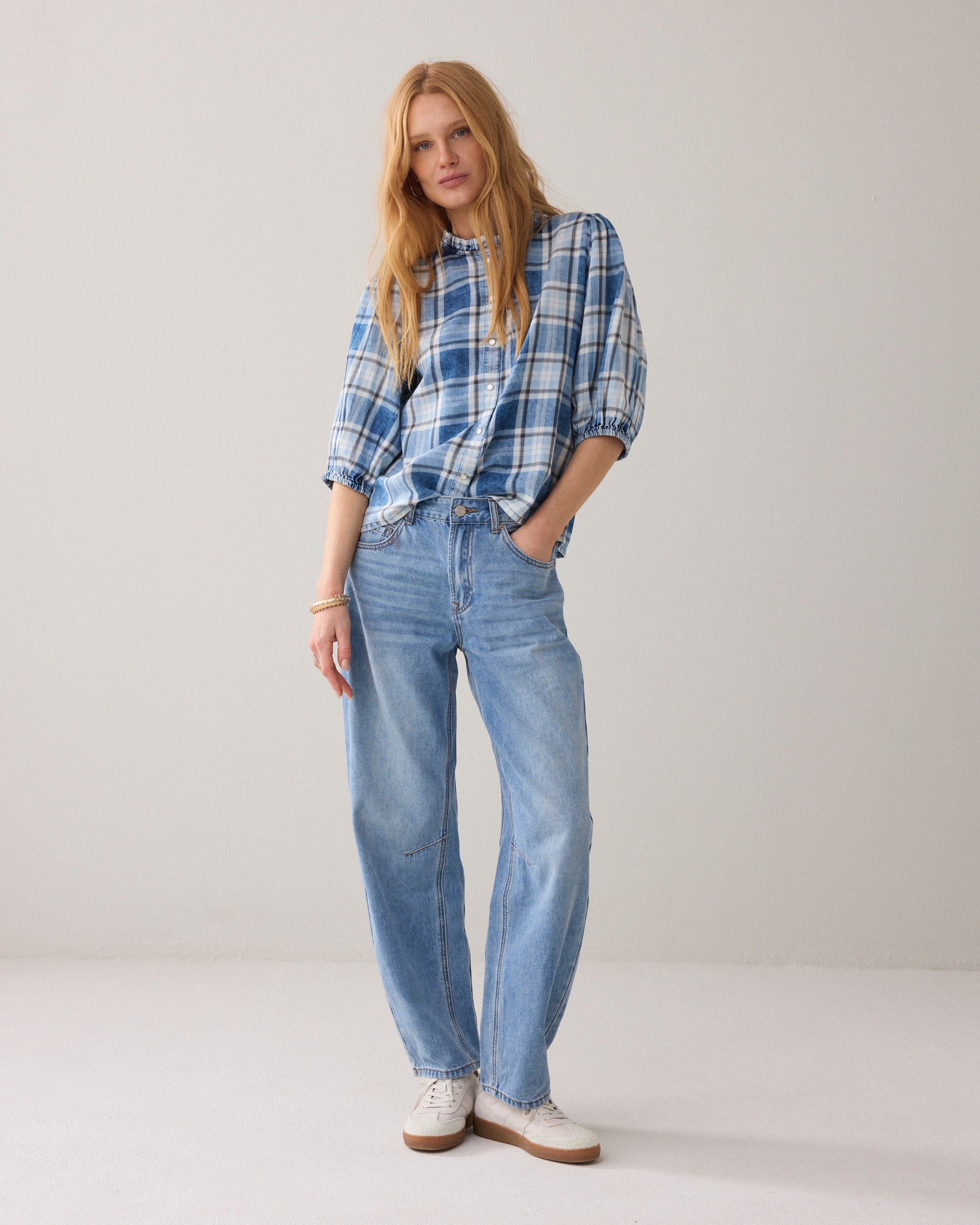 Ruitjesblouse met pofmouw