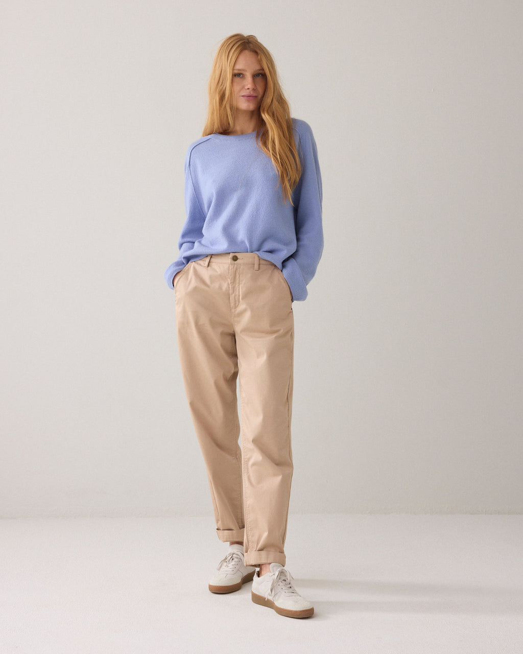 Slim chino satijngeweven