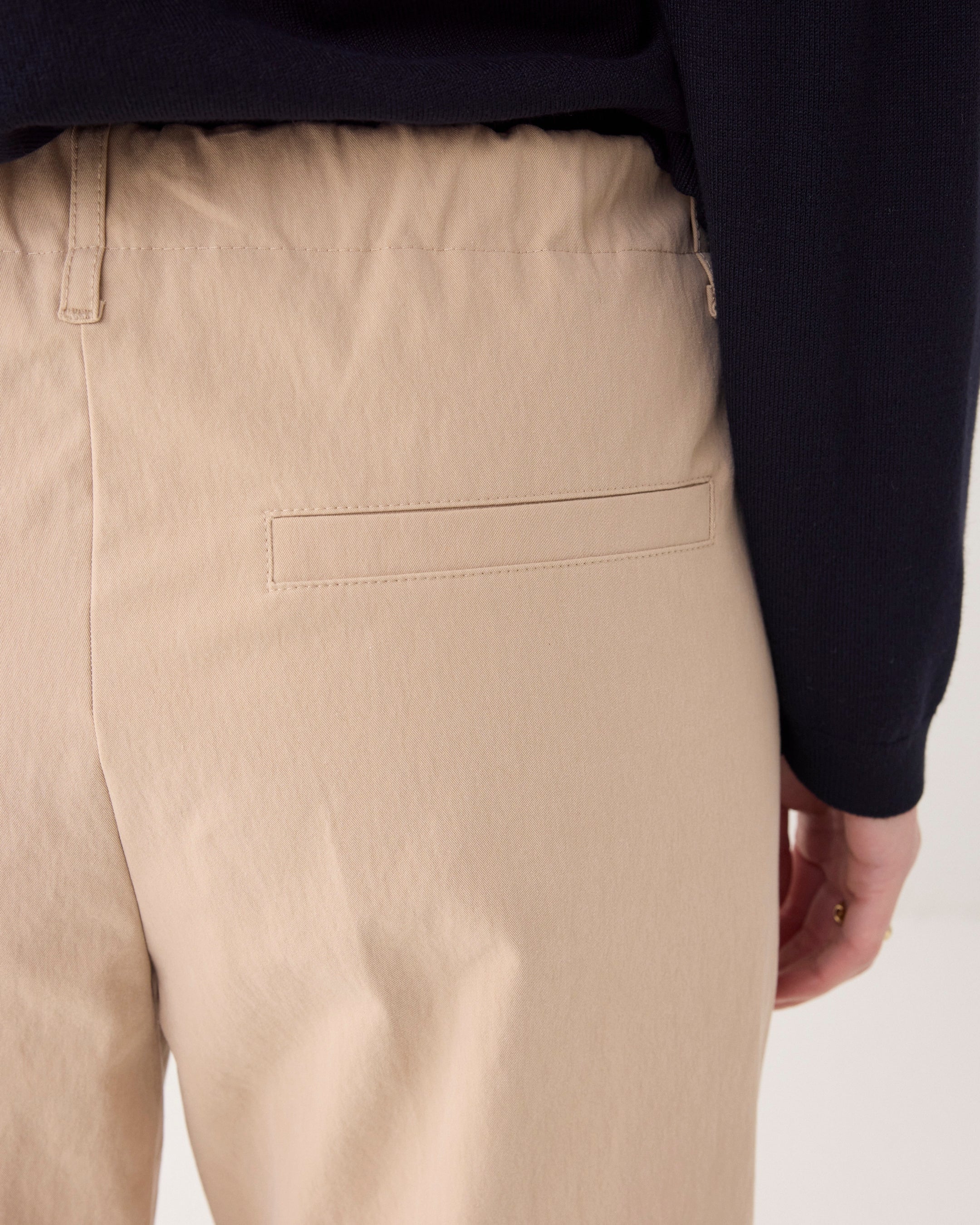 Glanzende broek met rechte pijp